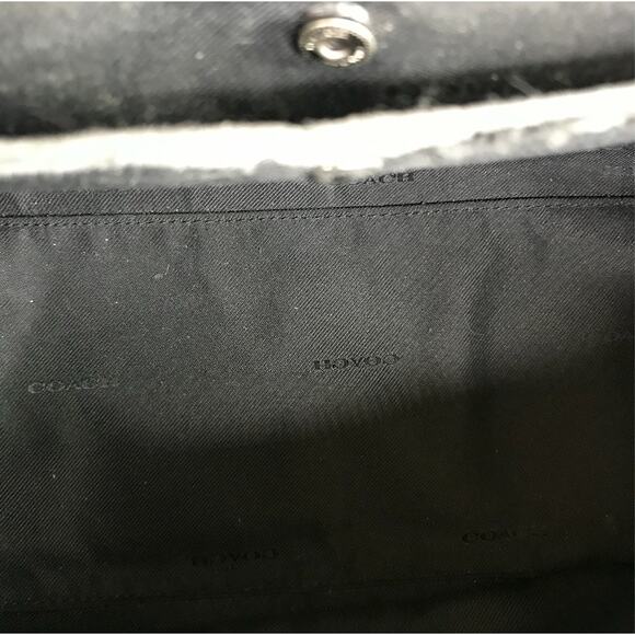 COACH Swagger 27 Tea Rose Tooling Leather Bag Black Rare Unique Clasic Old Money - Picture 14 of 14